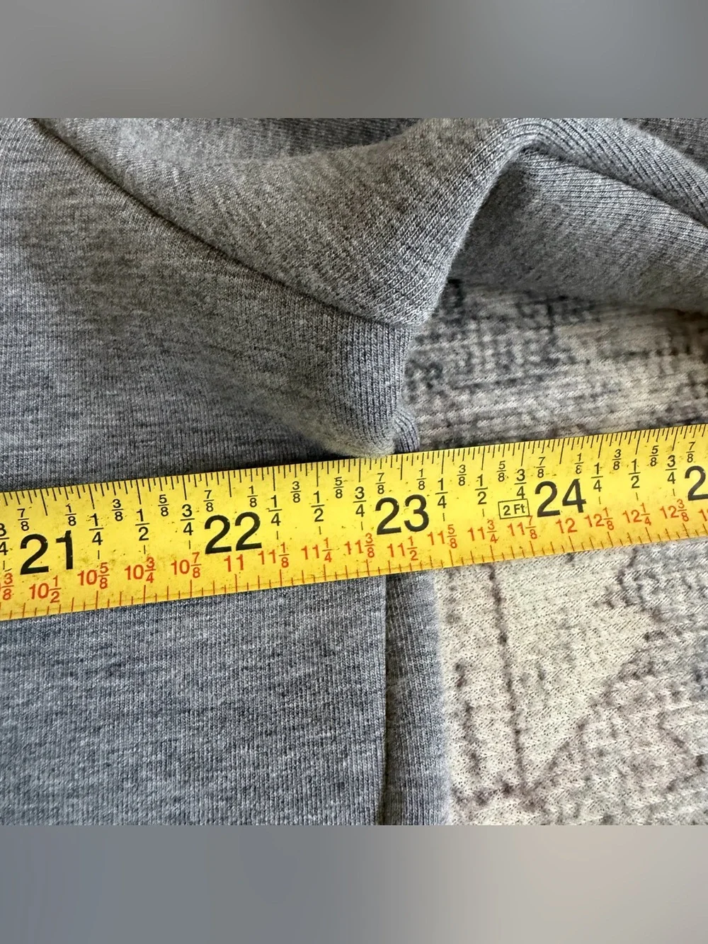 Greyson Men’s Calgary 1/4 Zip Sweater Sz M Heather Grey Company Logo NWT $220
